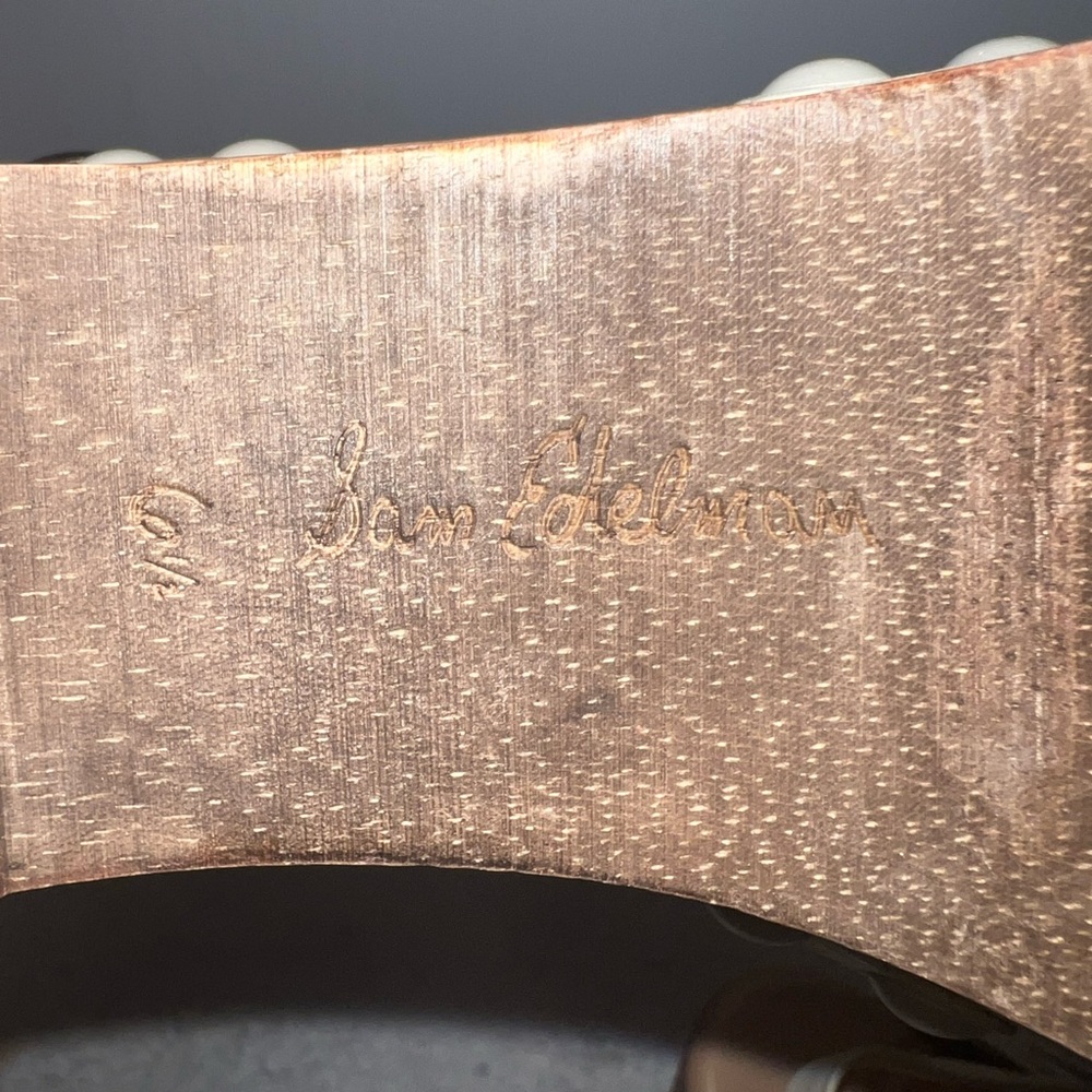 SOLD - Picture 4 of 4